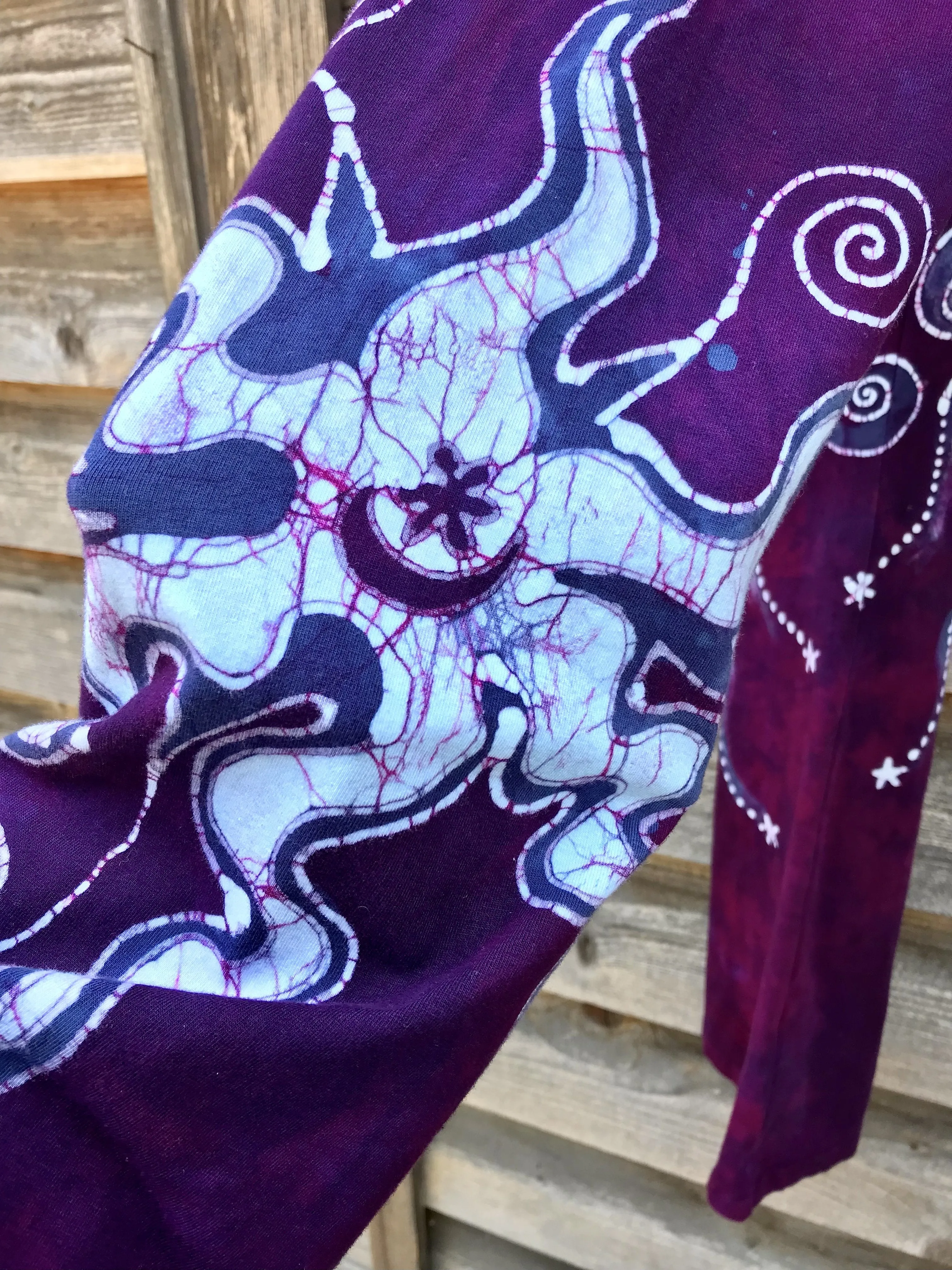 Berry Contrary Batik Stretchy Movement Pants