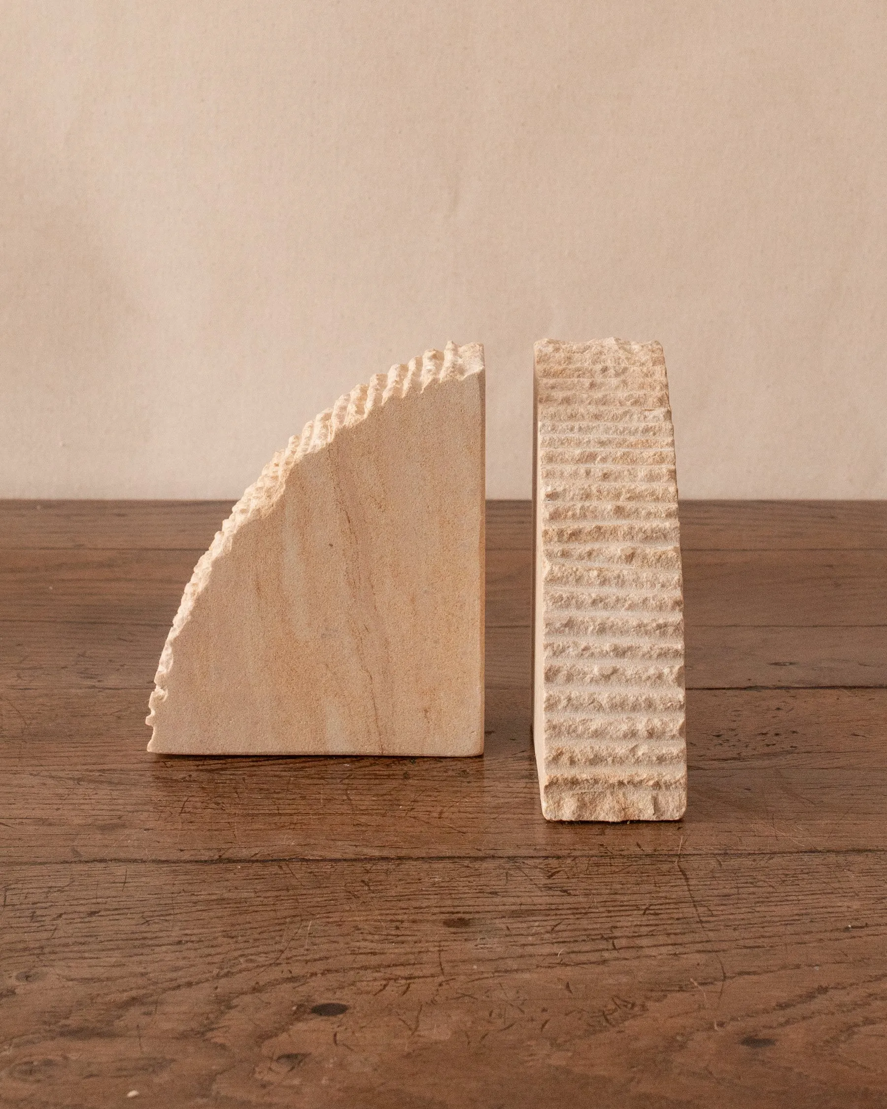 Collier Bookends