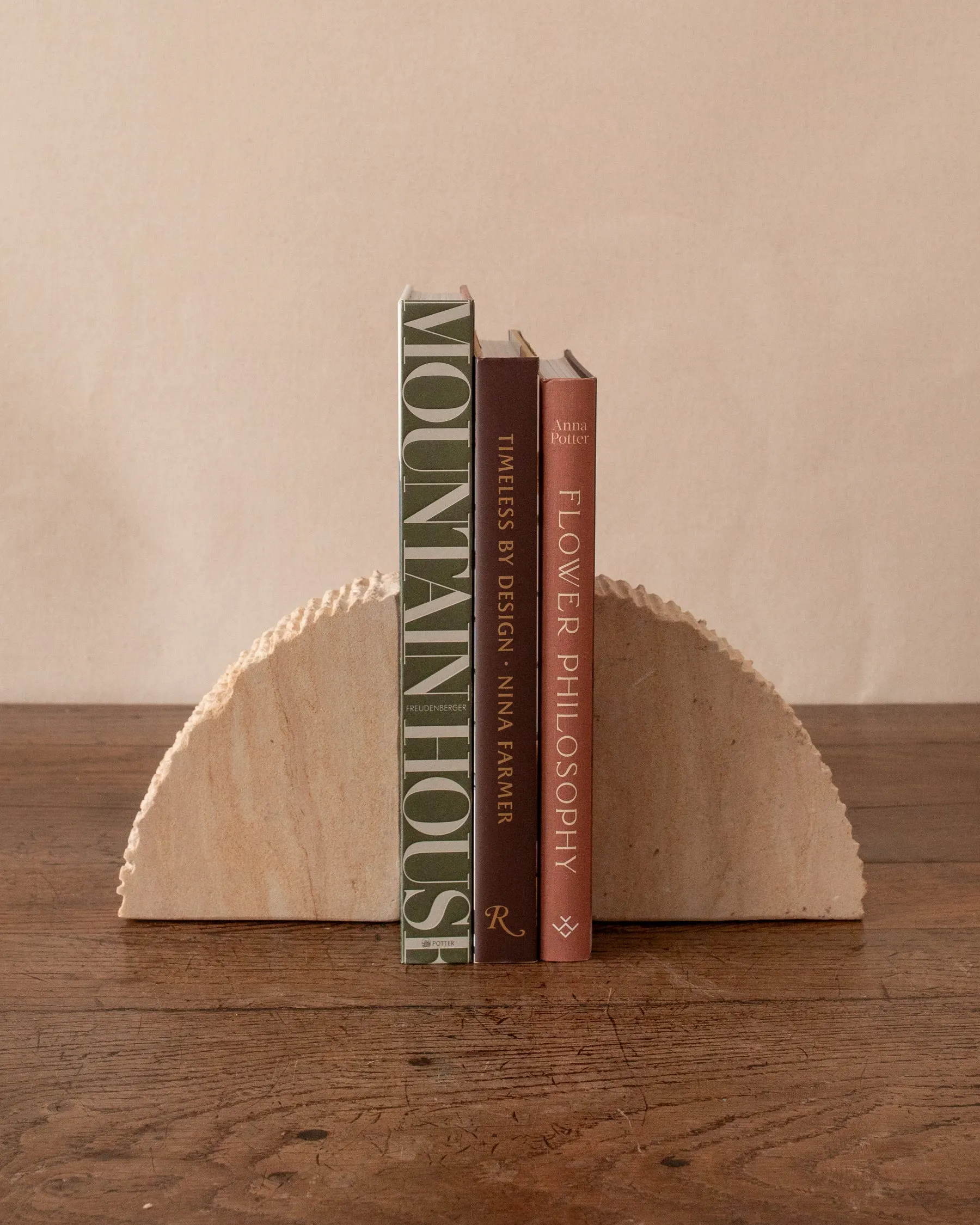 Collier Bookends