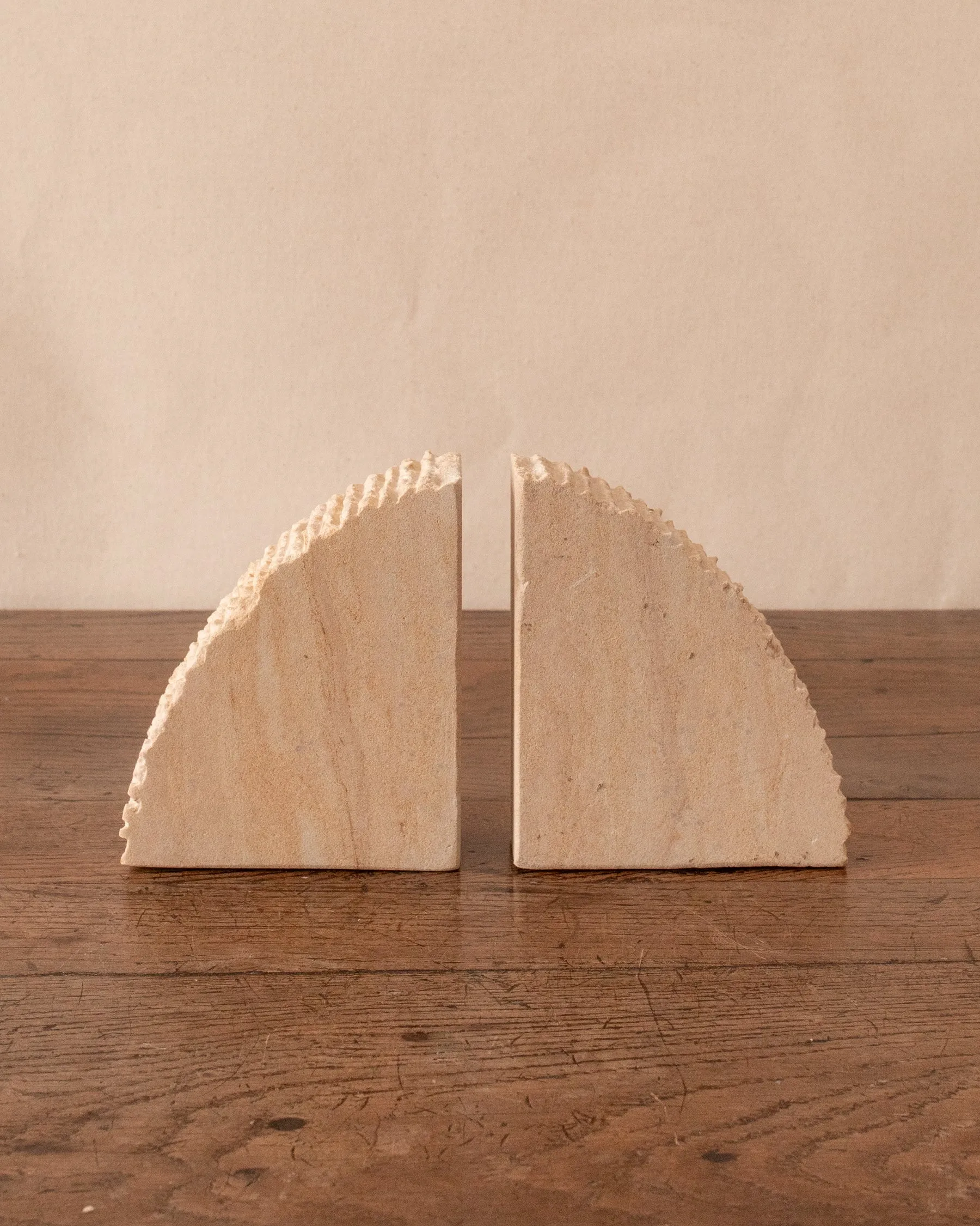 Collier Bookends