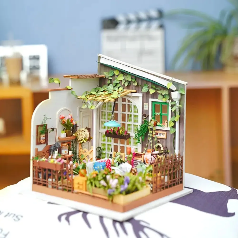Diy House with Furniture Study Room Simons Coffee Children Adult Doll House Miniature Dollhouse Wooden Kits Toy