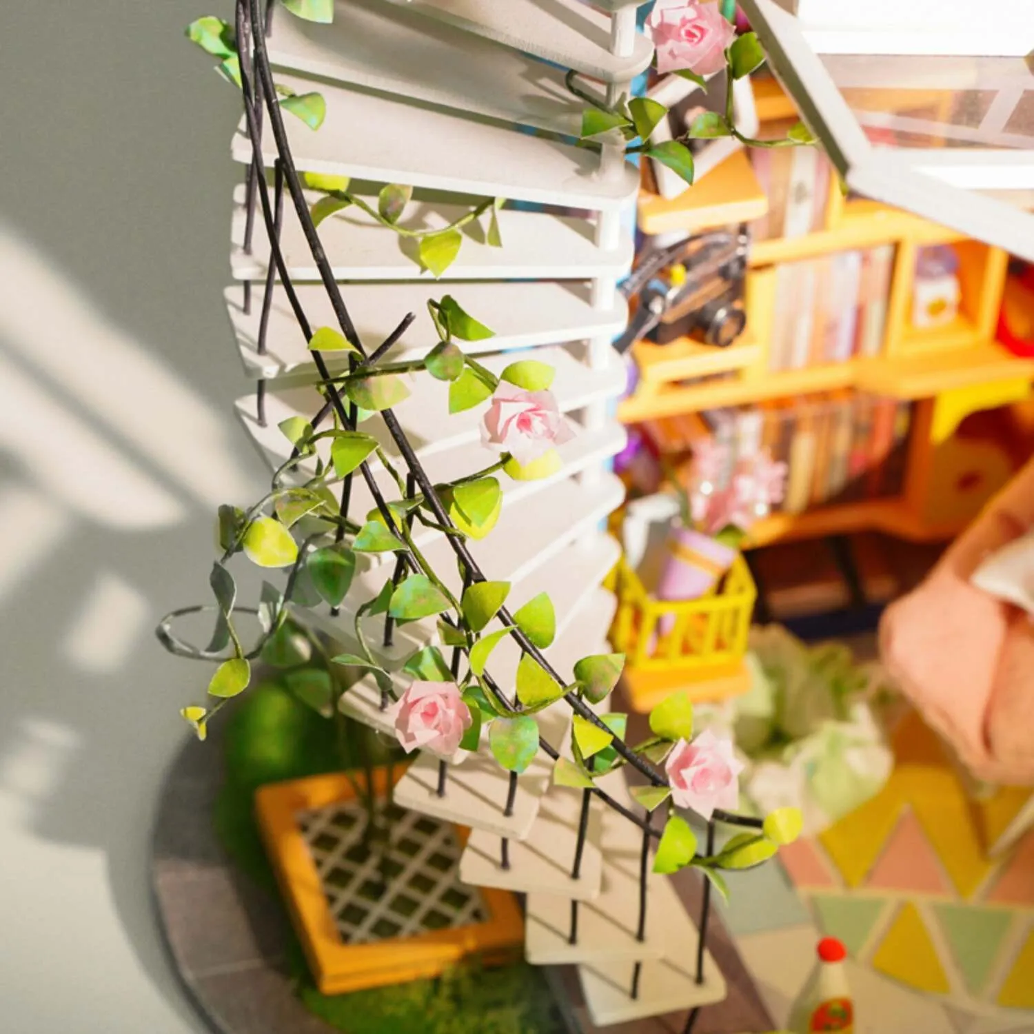 DIY Miniature House: Dora's Loft