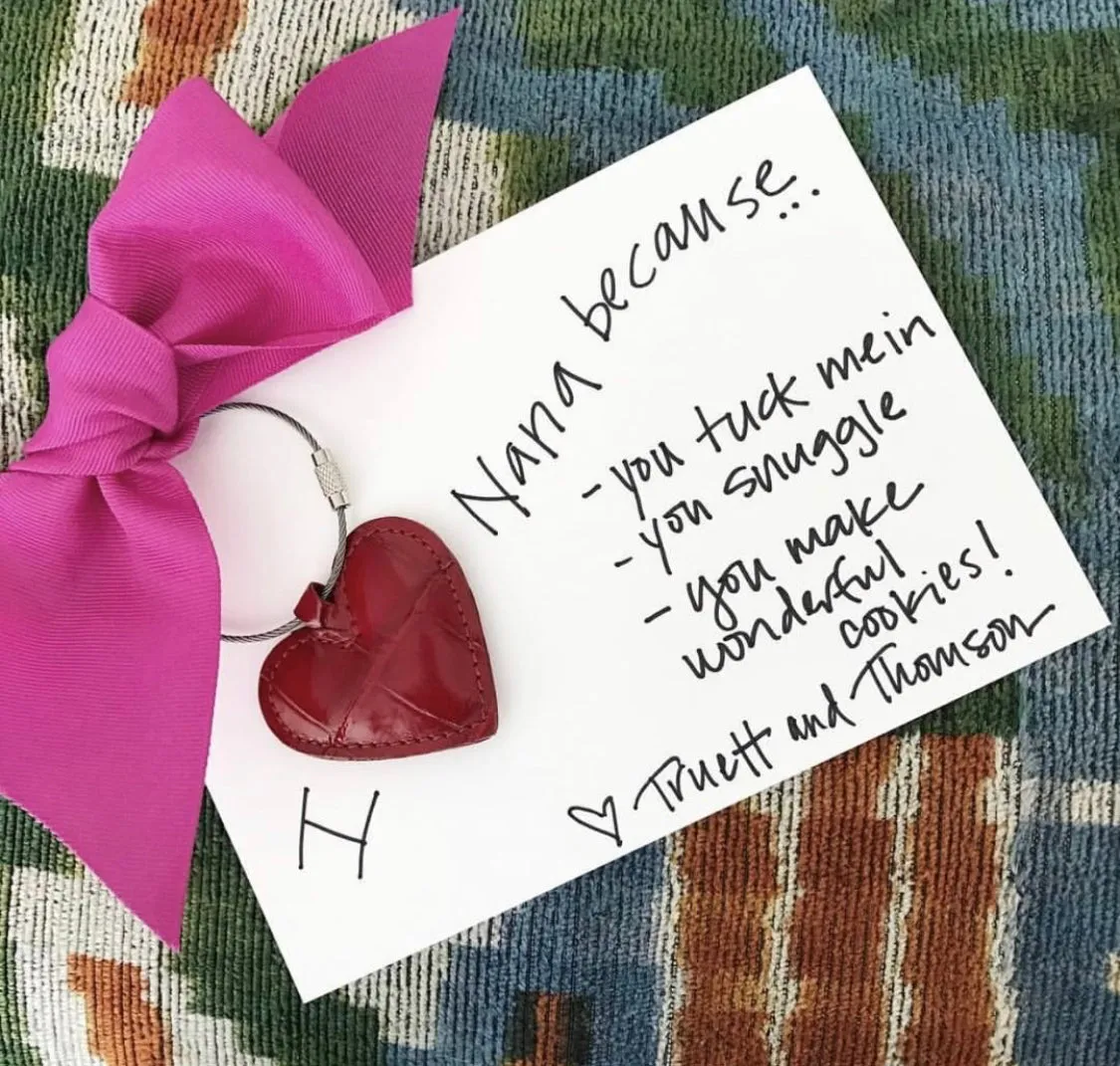 HEART KEYCHAINS - CONTRACT TANNING