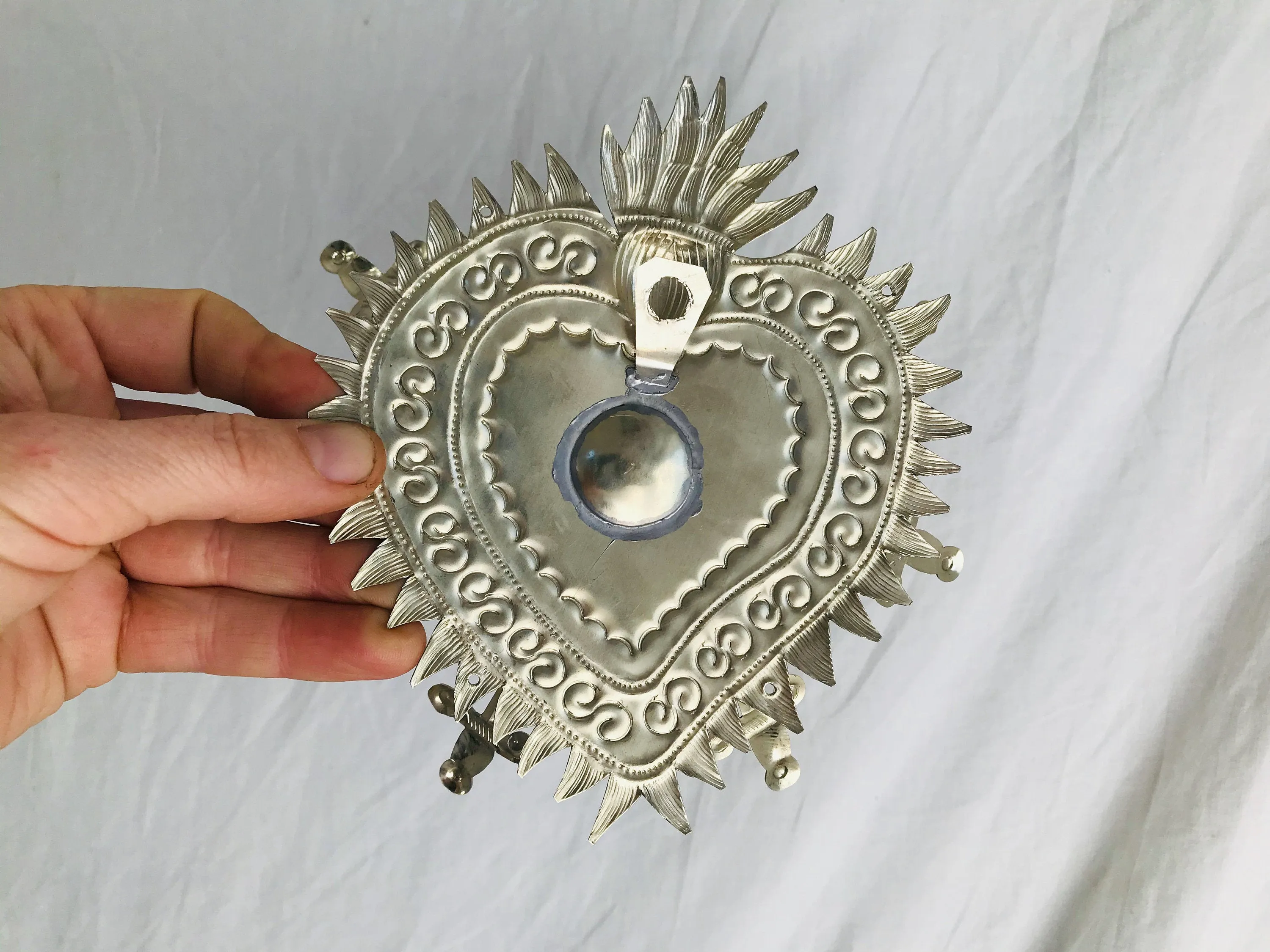 Hojalata Milagro Heart. Nickel