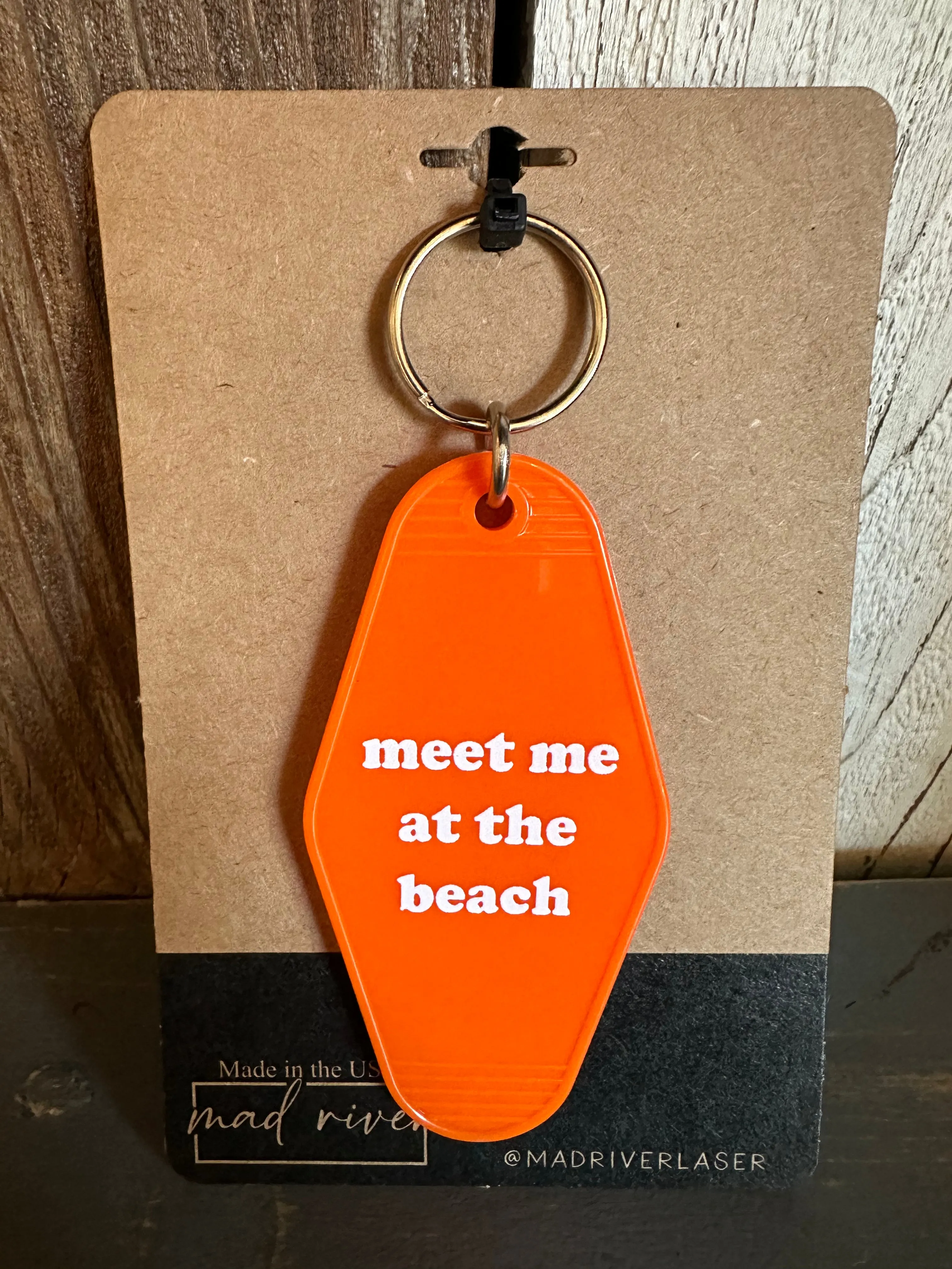 MEET ME AT THE BEACH :: Retro Motel Keychain - Orange (white text)