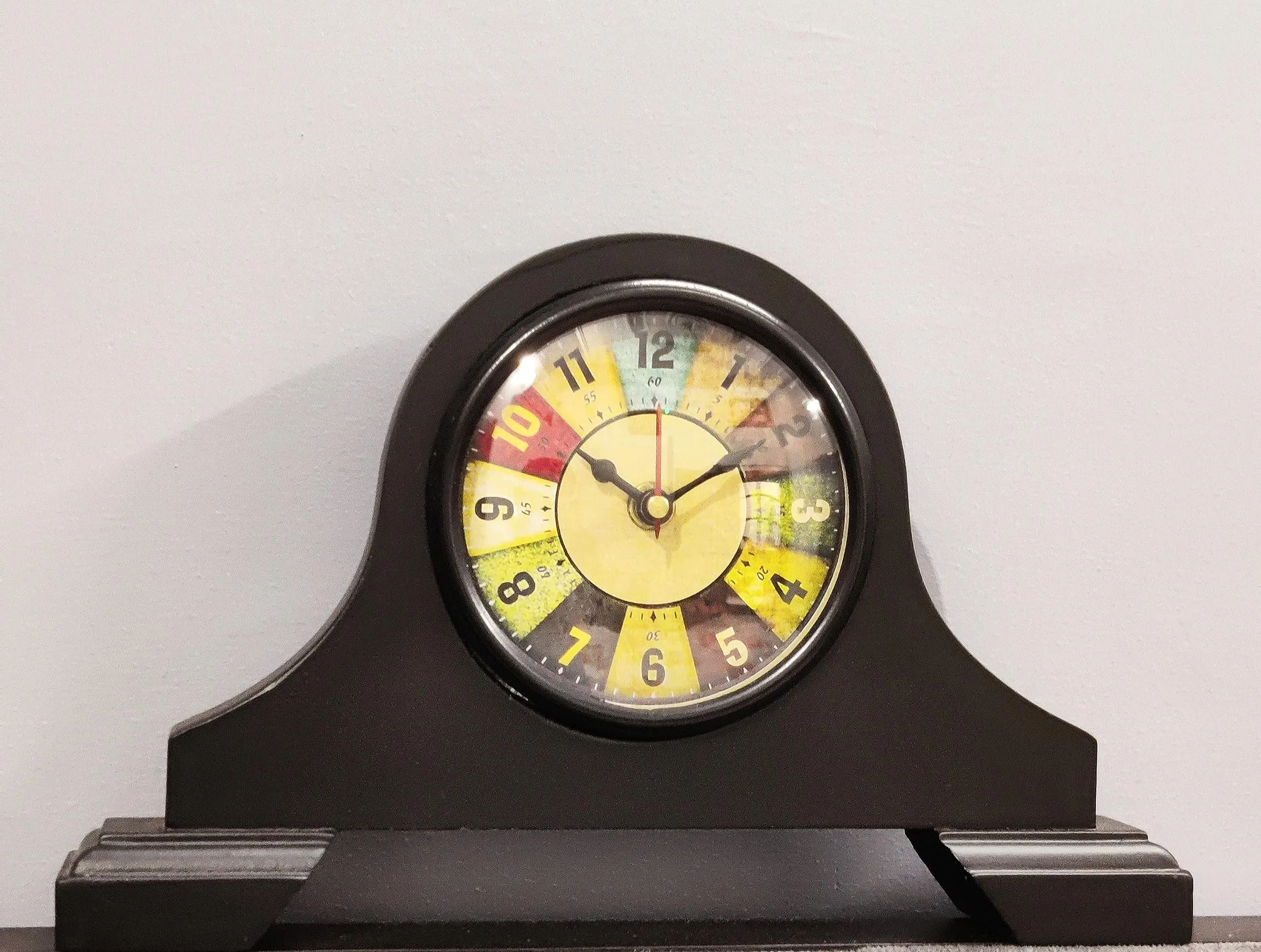 NORVILLE® Antique Table Clock Wooden Desk Clock for Home Office Decor, Wedding Day Birthday Gift