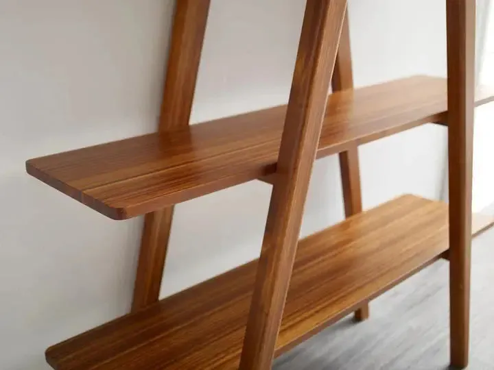 Studio Plus Shelf