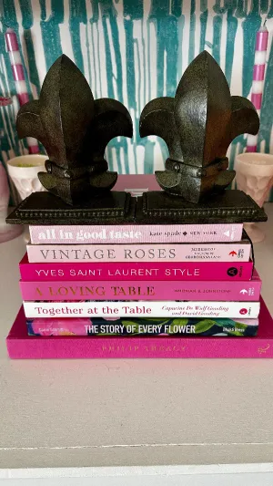 Vintage Bookends, Fluer De Lis